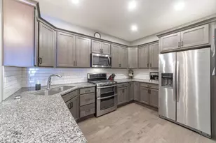9185 W 107th Pl, Saint John, IN 46373 - Photo 8
