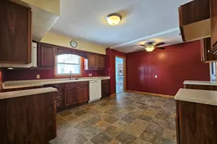 120 N Salem St, Francesville, IN 47946 - Photo 6