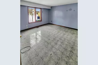 1538 Lake Street, Hobart, IN 46342 - Photo 6