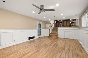 1429 W 74th Pl, Merrillville, IN 46410 - Photo 14