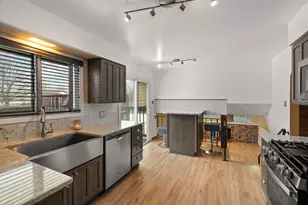 1429 W 74th Pl, Merrillville, IN 46410 - Photo 10