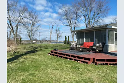 292 Grayson Road, La Porte, IN 46350 - Photo 4