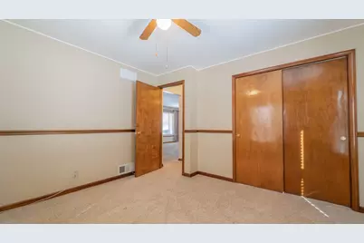 9441 S State Line Road, Dyer, IN 46311 - Photo 4