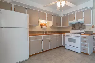 9441 S State Line Rd, Dyer, IN 46311 - Photo 20