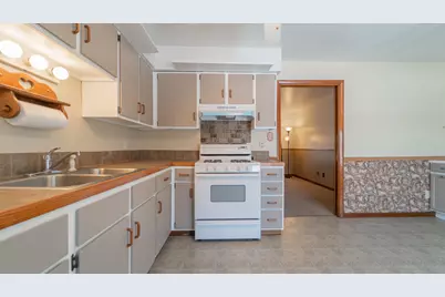 9441 S State Line Road, Dyer, IN 46311 - Photo 18