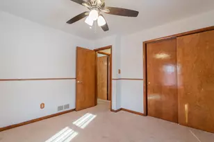 9441 S State Line Rd, Dyer, IN 46311 - Photo 24