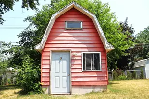 1975 Hamilton St, Portage, IN 46368 - Photo 12