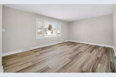 1409 E North Street, Hobart, IN 46342 - Photo 4