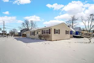 1409 E North St, Hobart, IN 46342 - Photo 24