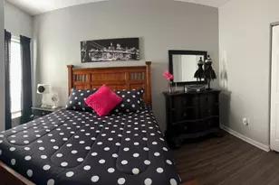 9090 Norris Dr, Hobart, IN 46342 - Photo 14