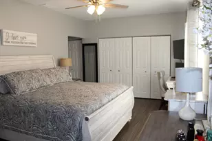 9090 Norris Dr, Hobart, IN 46342 - Photo 10