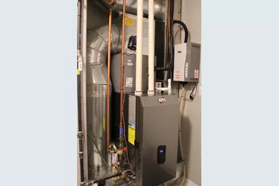 9090 Norris Drive, Hobart, IN 46342 - Photo 18