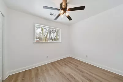 984 Stevenson Street, Gary, IN 46406 - Photo 14