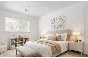 984 Stevenson St, Gary, IN 46406 - Photo 10