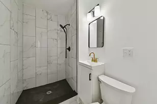 984 Stevenson St, Gary, IN 46406 - Photo 16