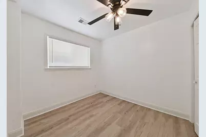 984 Stevenson Street, Gary, IN 46406 - Photo 10