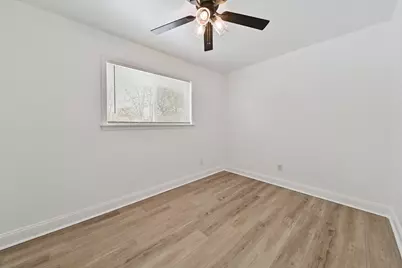 984 Stevenson Street, Gary, IN 46406 - Photo 12
