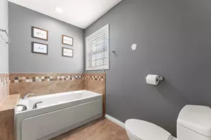 3302 Kestrel St, Valparaiso, IN 46383 - Photo 24