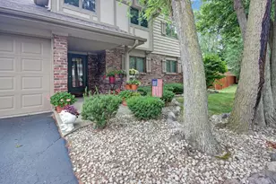 726 Knoxbury Ln, Schererville, IN 46375 - Photo 36