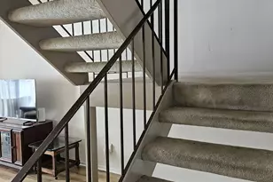 2105 Dogwood Ln, Chesterton, IN 46304 - Photo 12