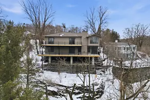 22 Skyline Dr, Portage, IN 46368 - Photo 4