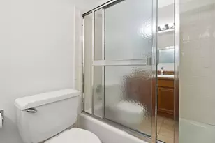 1819 Burgundy St, Schererville, IN 46375 - Photo 32