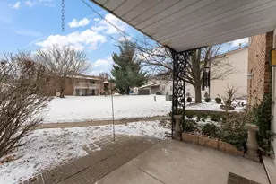 1819 Burgundy St, Schererville, IN 46375 - Photo 34