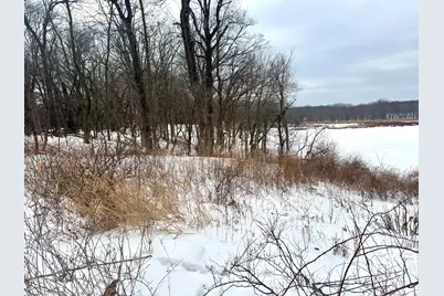 1130 Lakeview Drive, Hobart, IN 46342 - Photo 14