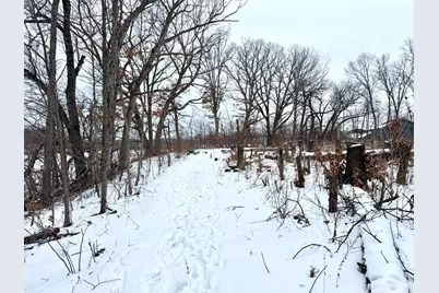 1130 Lakeview Drive, Hobart, IN 46342 - Photo 12