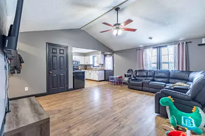 202 S Jefferson Street, Hamlet, IN 46532 - Photo 12