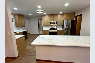 8440 Van Buren Court, Munster, IN 46321 - Photo 10