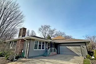 8440 Van Buren Ct, Munster, IN 46321 - Photo 1