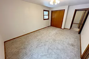 8440 Van Buren Ct, Munster, IN 46321 - Photo 24