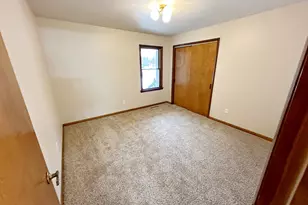 8440 Van Buren Ct, Munster, IN 46321 - Photo 26