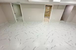 8440 Van Buren Ct, Munster, IN 46321 - Photo 32