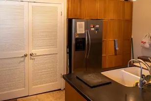 6452 W Taft St, Merrillville, IN 46410 - Photo 4