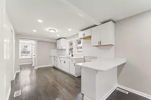 1007 Moss St, Hammond, IN 46320 - Photo 8