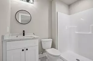 8201 Castle Dr, Munster, IN 46321 - Photo 26