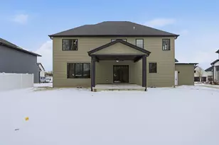 8201 Castle Dr, Munster, IN 46321 - Photo 4