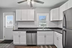 2832 Willowdale Rd, Portage, IN 46368 - Photo 6