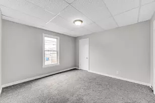 6220 Garfield Ave, Hammond, IN 46324 - Photo 12