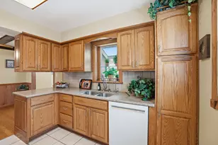 3514 41st Pl, Highland, IN 46322 - Photo 6