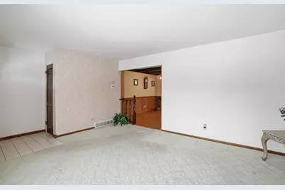 3514 41st Place, Highland, IN 46322 - Photo 4