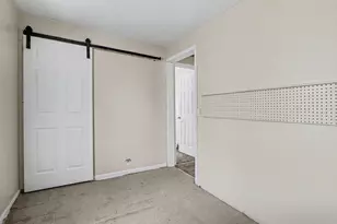 606 Hoyt St, Michigan City, IN 46360 - Photo 10