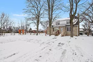 606 Hoyt St, Michigan City, IN 46360 - Photo 24