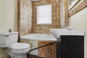 606 Hoyt St, Michigan City, IN 46360 - Photo 8