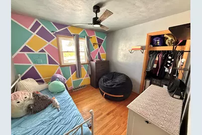 1212 Devonshire Street, Hobart, IN 46342 - Photo 4