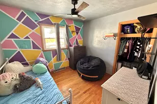 1212 Devonshire St, Hobart, IN 46342 - Photo 4