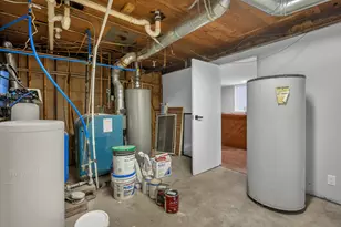 831 Opal Dr, Valparaiso, IN 46383 - Photo 32