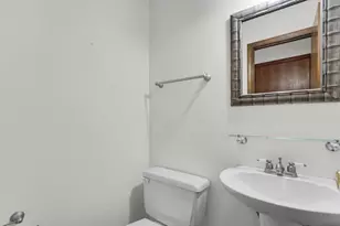 1439 Elm Ct, Schererville, IN 46375 - Photo 8